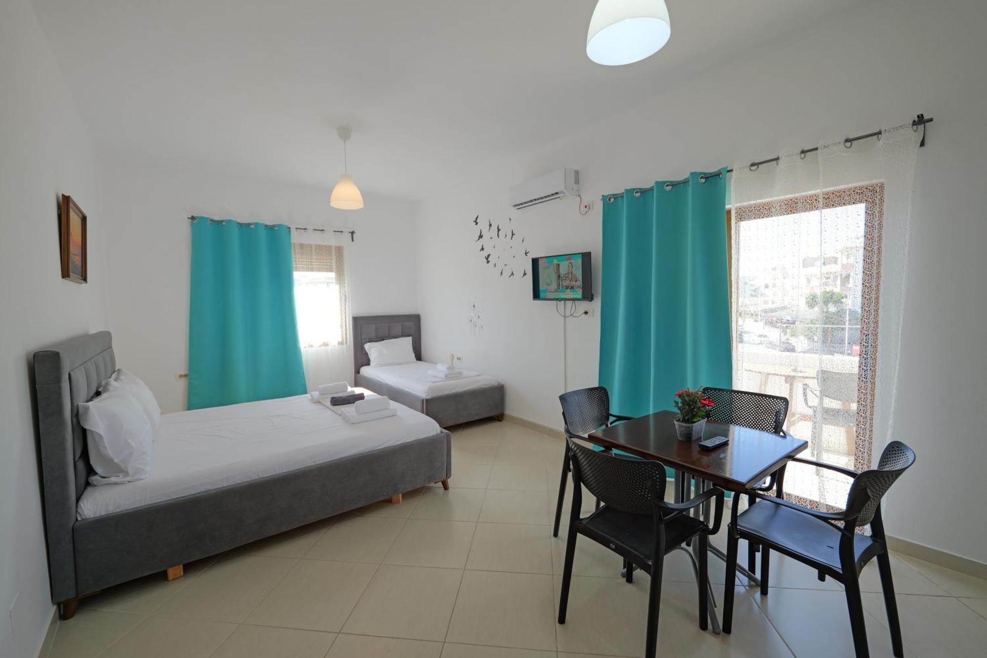 Central Garden Residence Sofia - Free Parking Ksamil Bagian luar foto