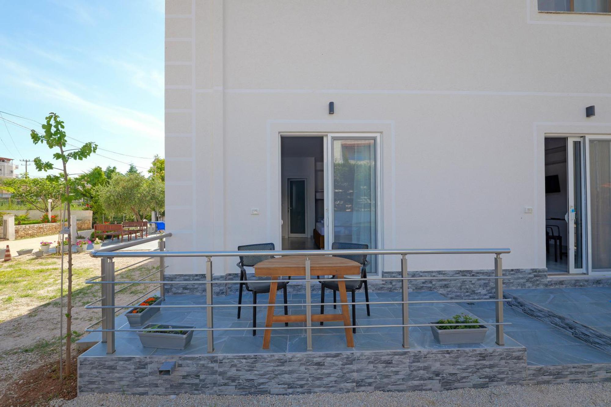 Central Garden Residence Sofia - Free Parking Ksamil Bagian luar foto