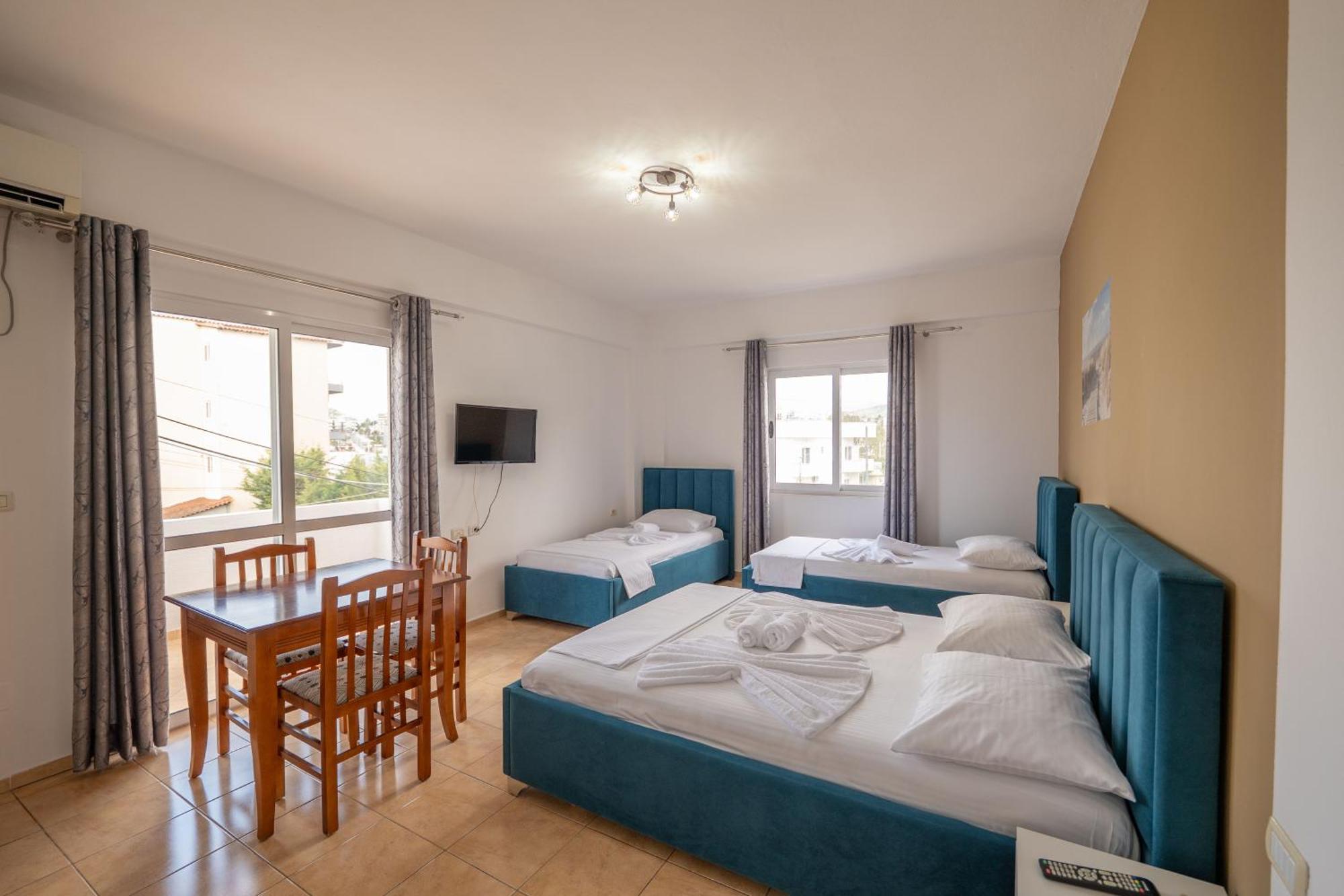 Central Garden Residence Sofia - Free Parking Ksamil Bagian luar foto